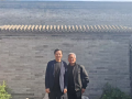 黄仁勋年内第三次访华，大热天仍穿皮夹克合影雷军|界面新闻 · 科技